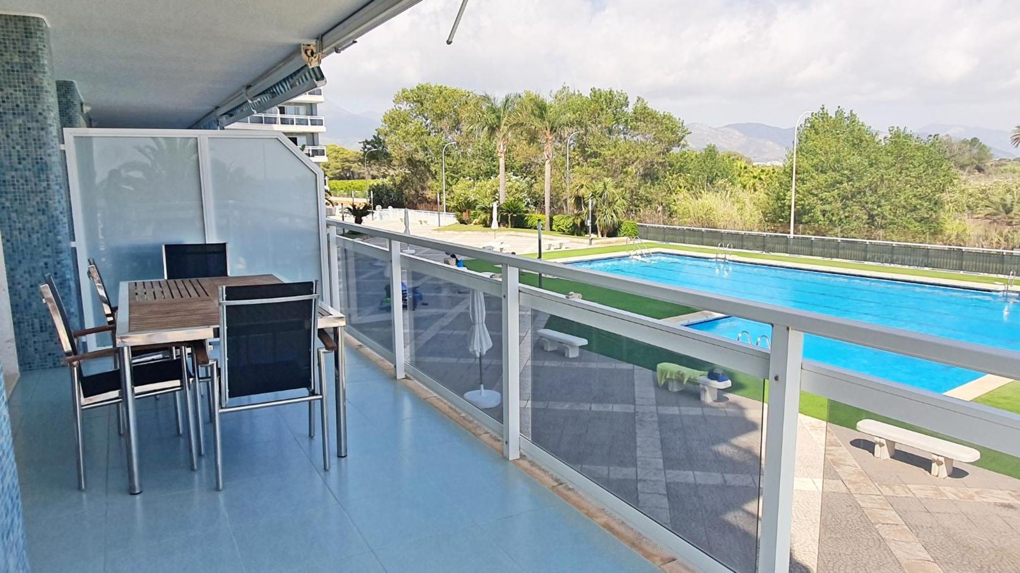 Aigua Blava Primera Linea - Alquiler Solo Familias Playa de Gandia Dış mekan fotoğraf