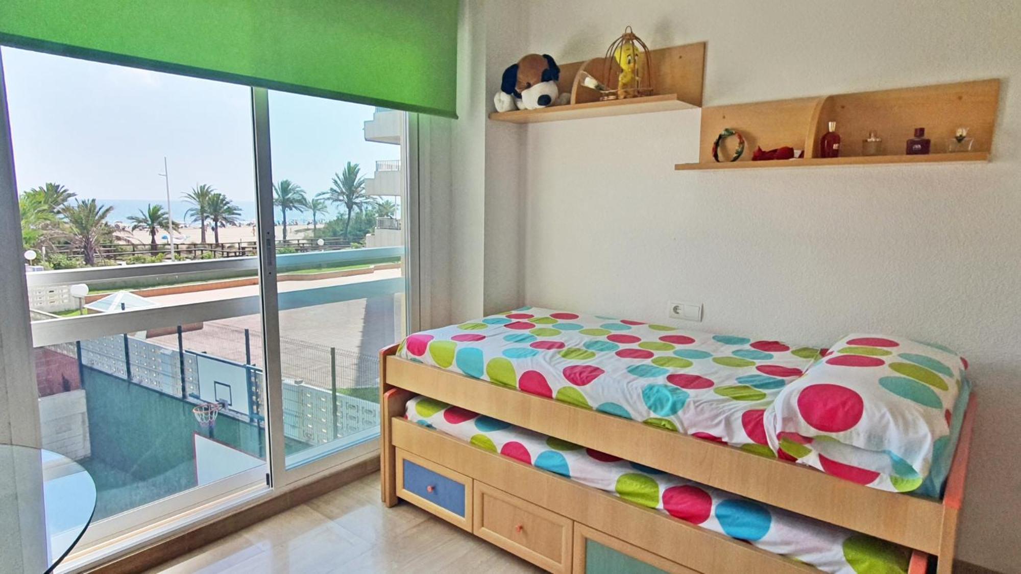 Aigua Blava Primera Linea - Alquiler Solo Familias Playa de Gandia Dış mekan fotoğraf