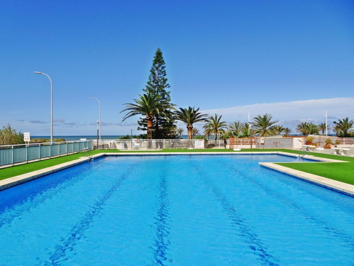 Aigua Blava Primera Linea - Alquiler Solo Familias Playa de Gandia Dış mekan fotoğraf