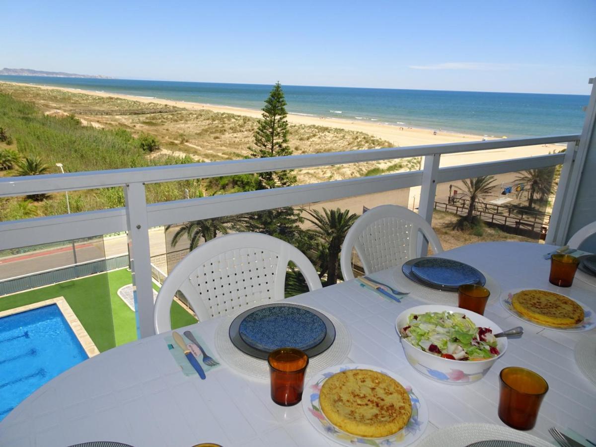 Aigua Blava Primera Linea - Alquiler Solo Familias Playa de Gandia Dış mekan fotoğraf